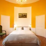 Apartament Spacious In The Heart Of *