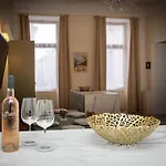 Spacious In The Heart Of Apartament
