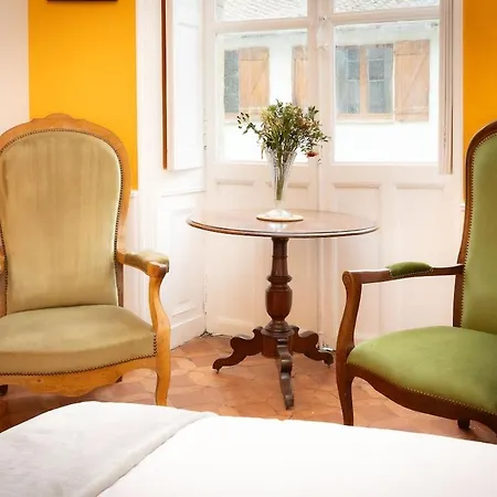 Apartment Spacious In The Heart Of